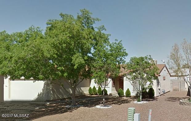 1st image of 5186 S Bloomfield Dr