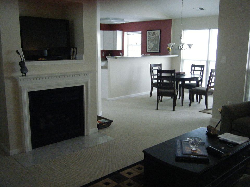 living/dining/space