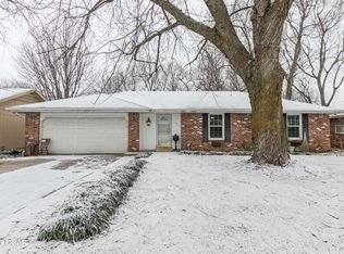 1151 S Paula Ave, Springfield, MO 65804
