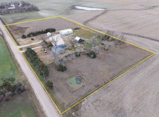 1061 30th Ave, Canton, KS 67428