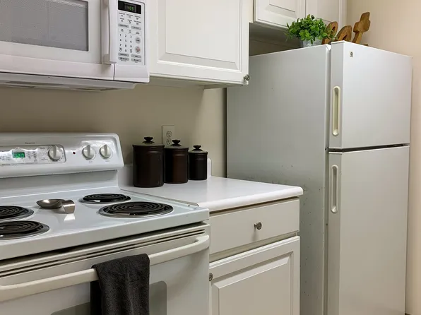 Nantucket, 5717-5719 Nantucket Dr S #12208297, Lorain, OH 44053