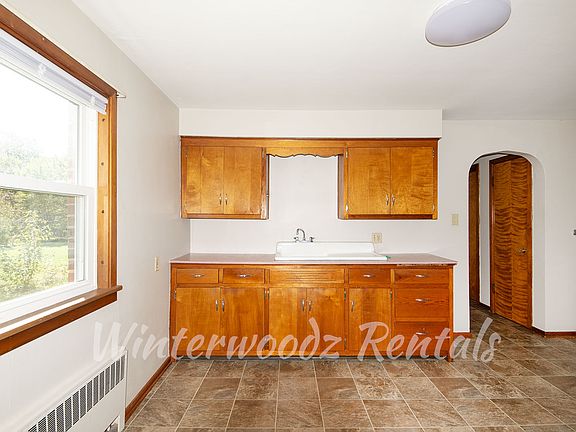 3rd image of 1432 Porlier St #1