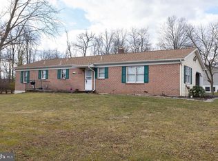 12 Longstreet Dr, East Berlin, PA 17316