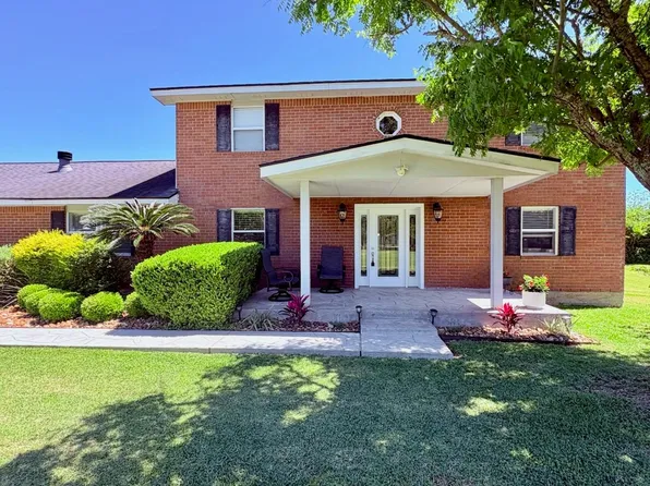 12421 Roy Rd #105, Brookside Village, TX 77581