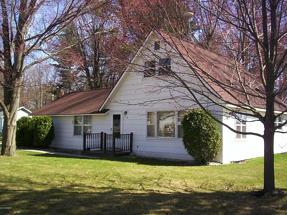 2nd image of 509 E Eureka St