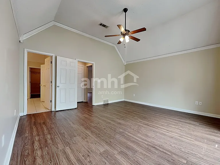 2713 Country Glade Cv N — Photo 11
