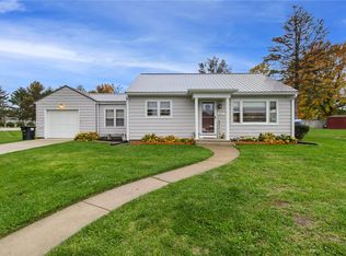 67 Mitchell Ave, Charleston, IL 61920