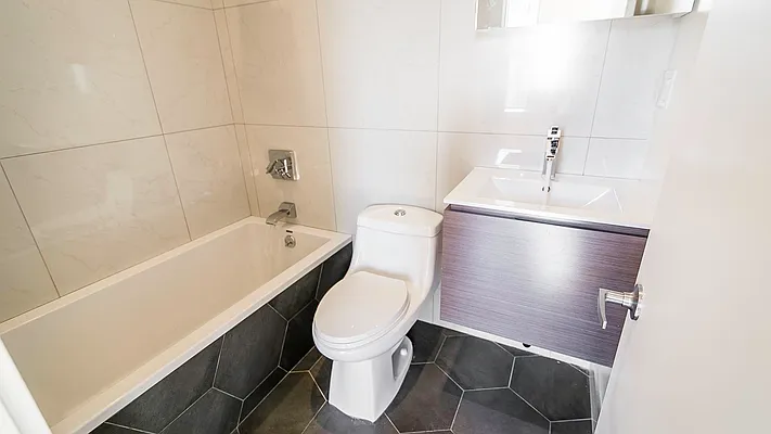 Rented by Nooklyn NYC LLC | media 5