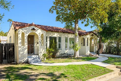 1233 Orange Grove Ave Photo 1