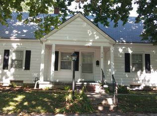 310 SW Quinton Ave, Topeka, KS 66606