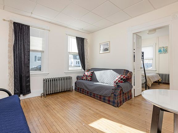 3rd image of 9 Washington Avenue #1