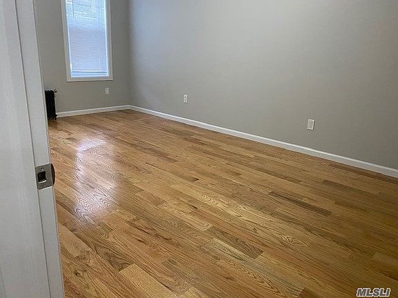 4th image of 610 Woodward Ave