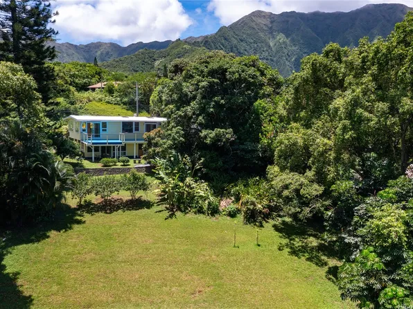 47-337 Mahakea Rd, Kaneohe, HI 96744