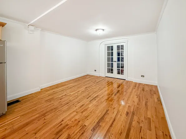 464 Fifth Street image 8 of 10