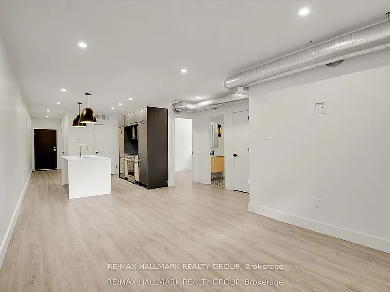 368 Chapel St #7 — Photo 8