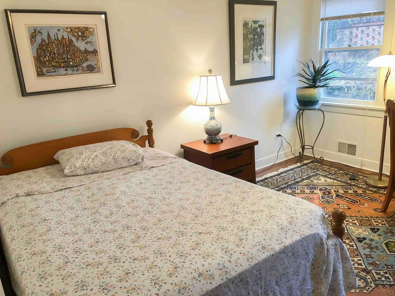 3 bed, 3224 sqft, $900 — Photo 2