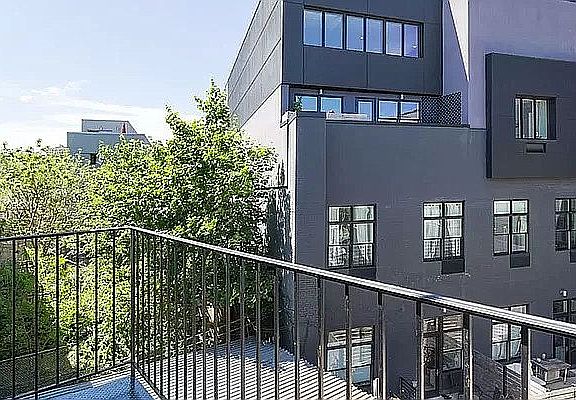 3rd image of 688 Washington Ave #3R