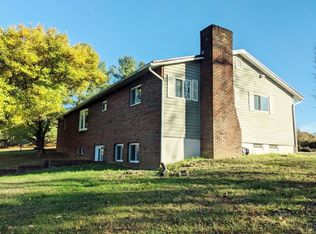 8255 Meadowbrook Rd, Albany, OH 45710