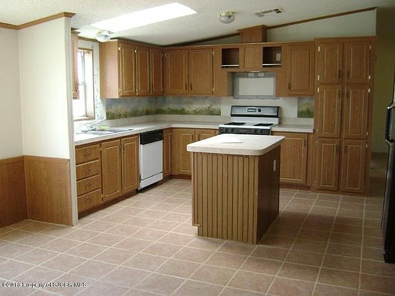 4th image of 338 E Cedar Ave