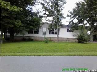 324 Piper Dr, Bardstown, KY 40004