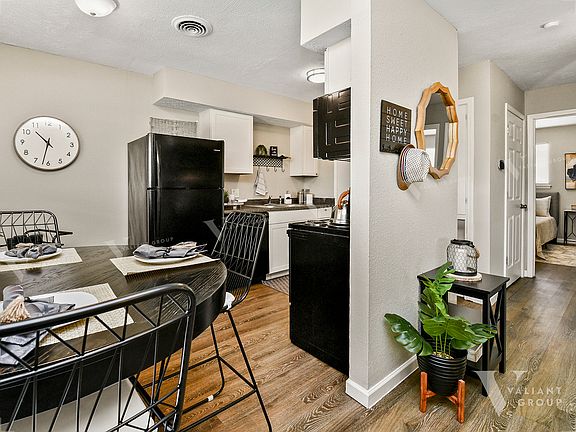 Dining Area (furnishings used as examples only)
