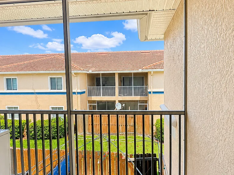 527 Villa Del Sol Cir #205 — Photo 11