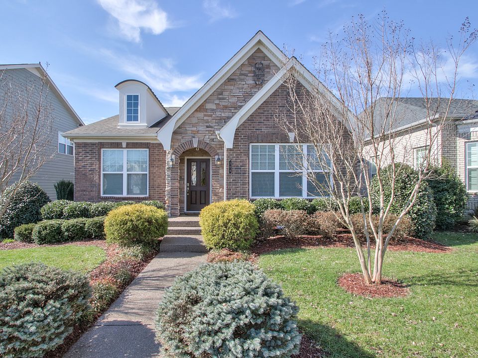 1st image of 304 Tippecanoe Dr