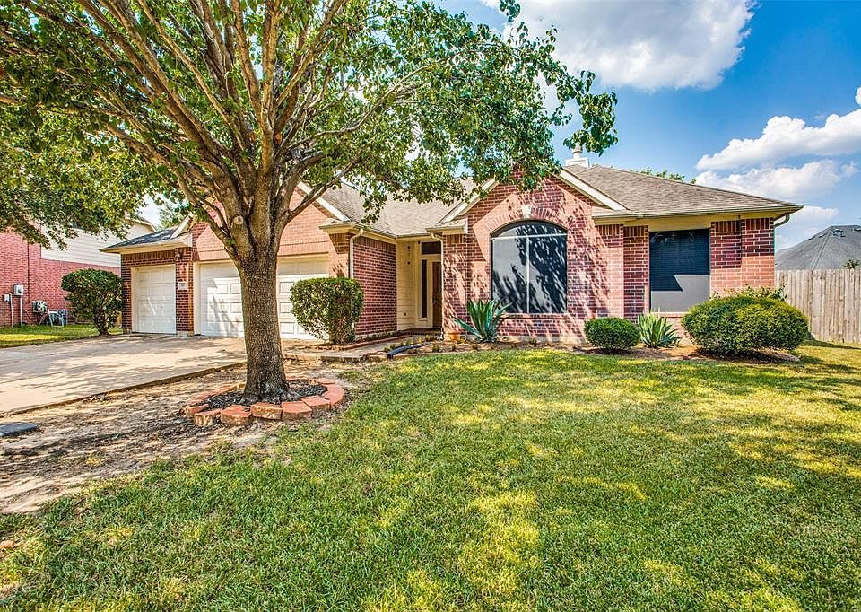 1st image of 19402 Concho Springs Dr