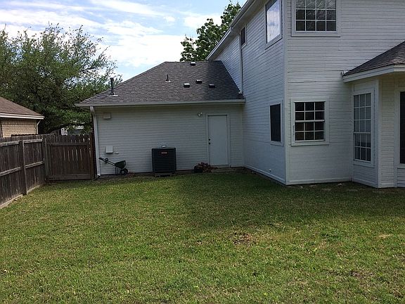 2nd image of 7108 Dagon Dr