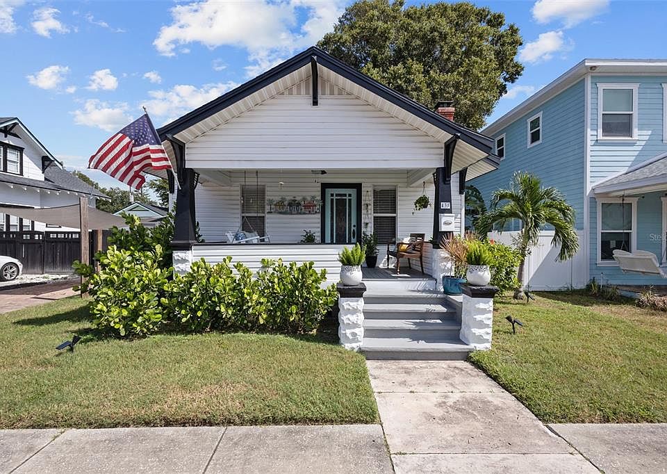 1st image of 435 12TH AVENUE N