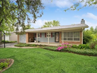 1087 Cedar Ln, Northbrook, IL, 60062