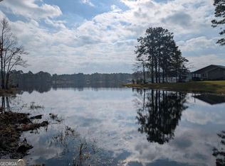 607 Gene Bland Rd, Jesup, GA 31545