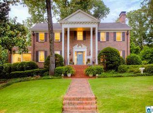 1960 Southwood Rd, Vestavia Hills, AL 35216