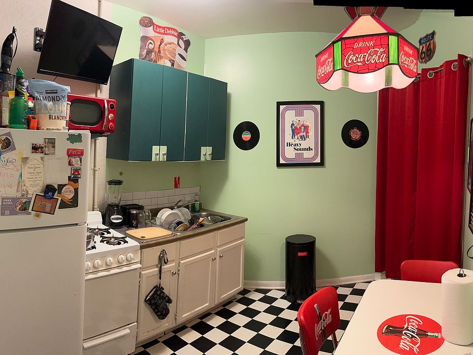 1st image of 1956 N Humboldt Blvd #25