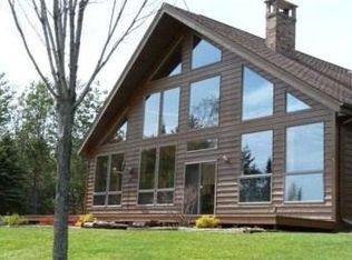 902 W Bay Rd, Two Harbors, MN 55616