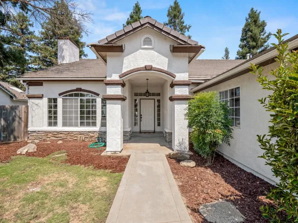 2290 E Carter Ave, Fresno, CA 93730