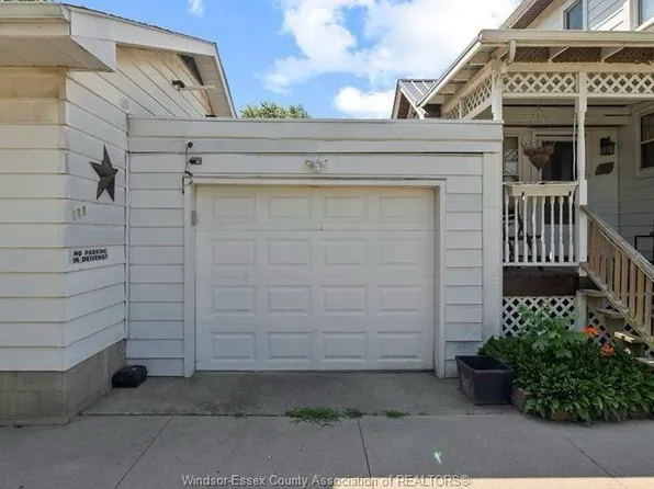 209 Inshes Ave, Chatham Kent, ON N7M 2Z5