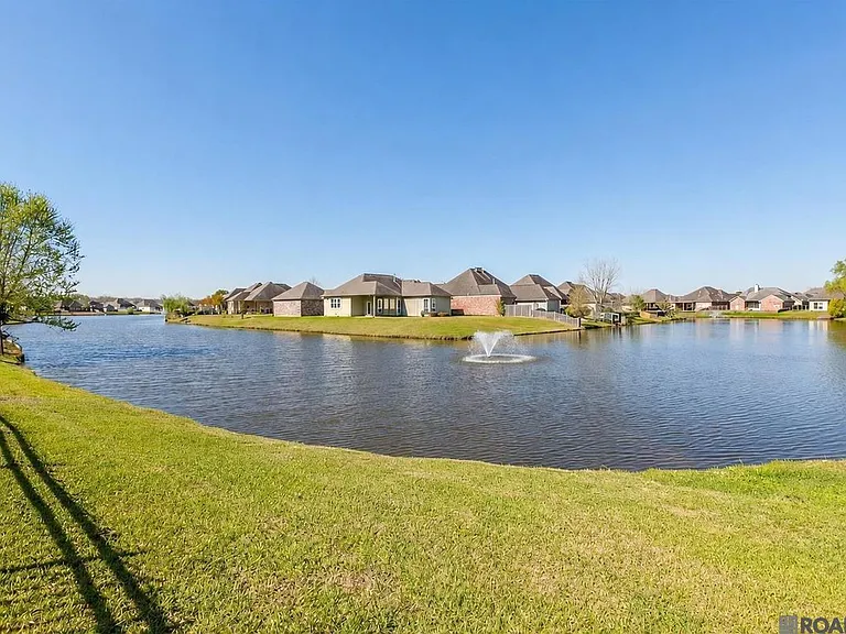 10743 Hillbrook Ave — Photo 20