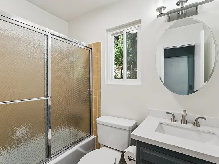 27622 W Shore Rd — Photo 11