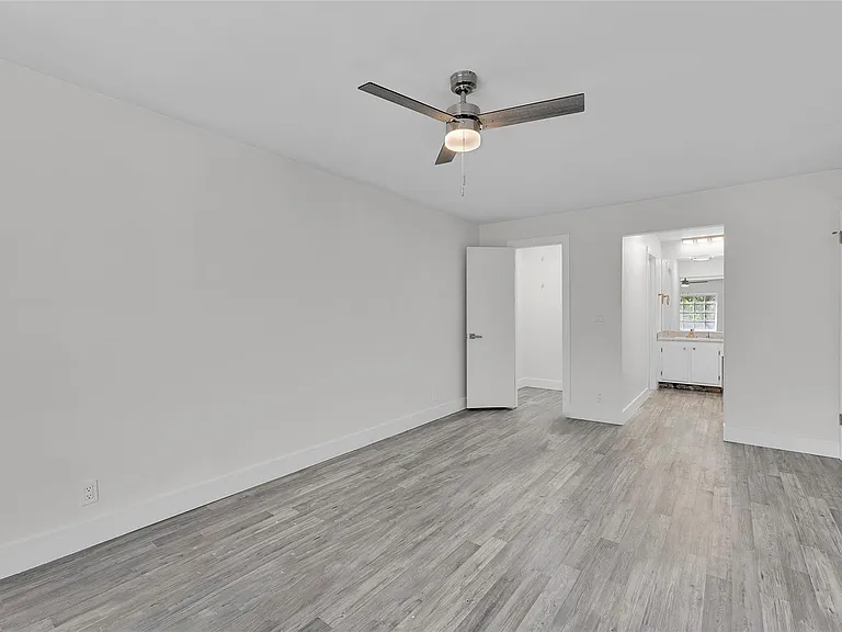 6413 Bay Club Dr #3 — Photo 15