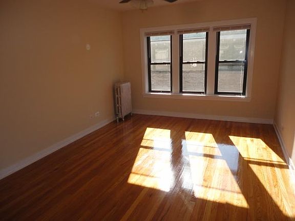 4th image of 4843 N Wolcott Ave #3W