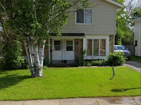 721 Monticello Dr, Racine, WI