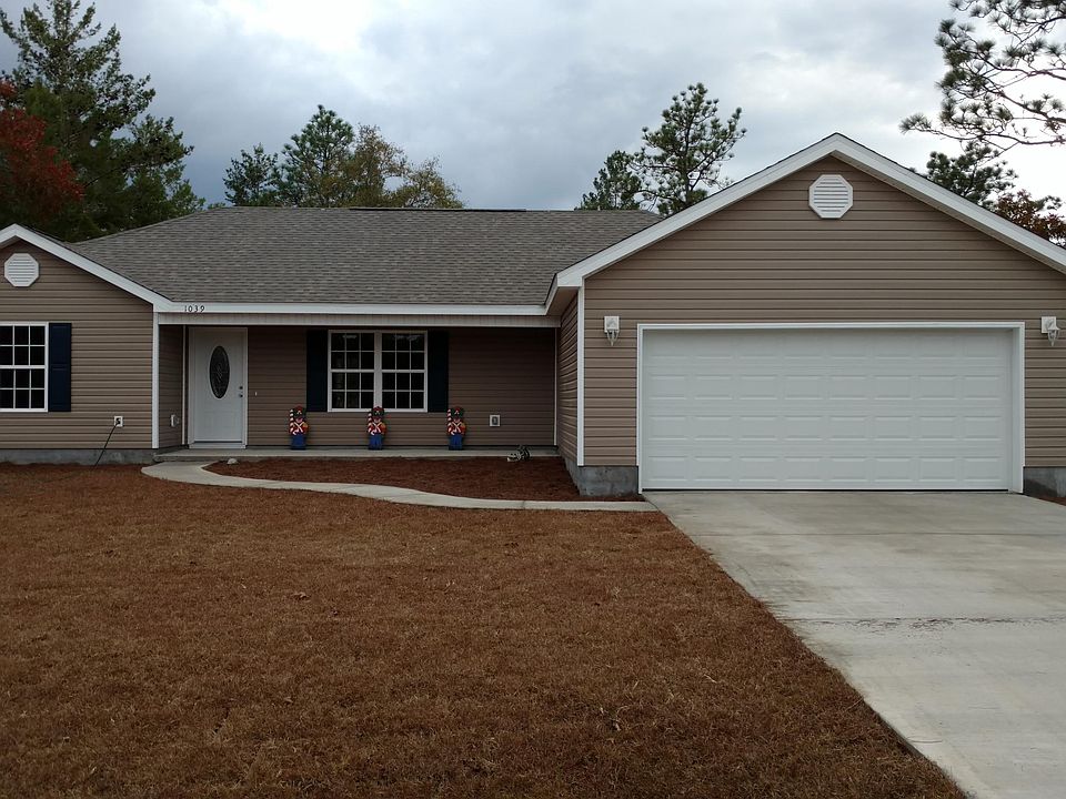 1st image of 16 Oakwood Lakes Blvd