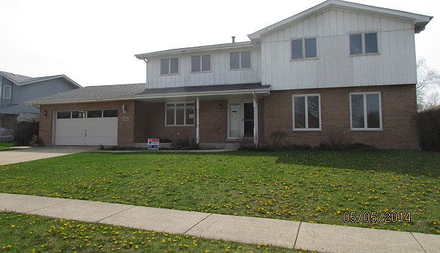 1st image of 18916 Meadow Creek Dr