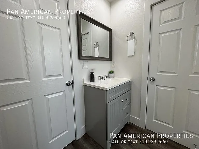 1029 S Montebello Blvd #D — Photo 13
