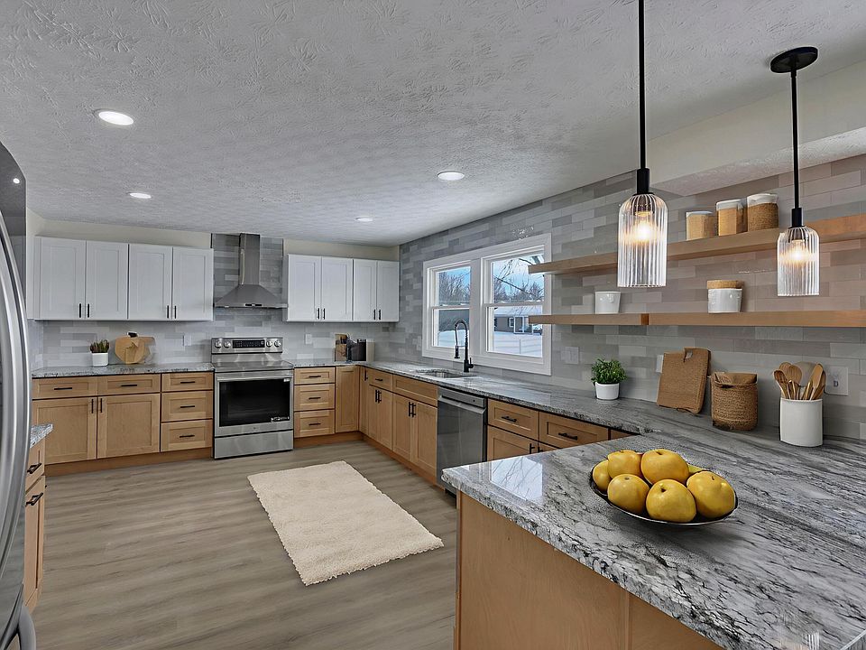 1st image of 5273 Hayes Rd