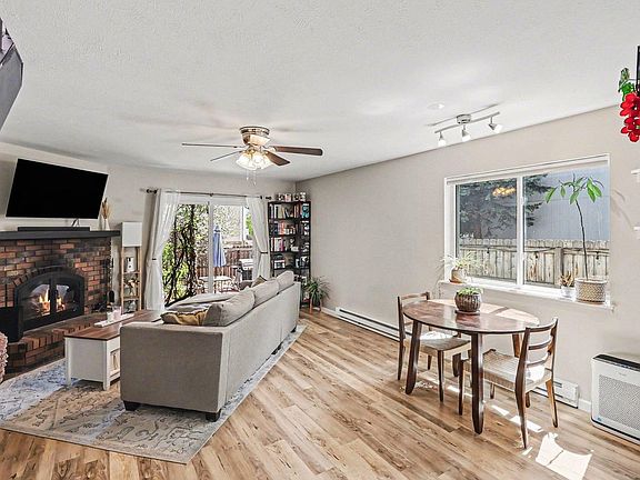 3rd image of 1906 Ross Ct #D4