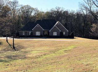 4687 Peppertown Rd, Mantachie, MS 38855