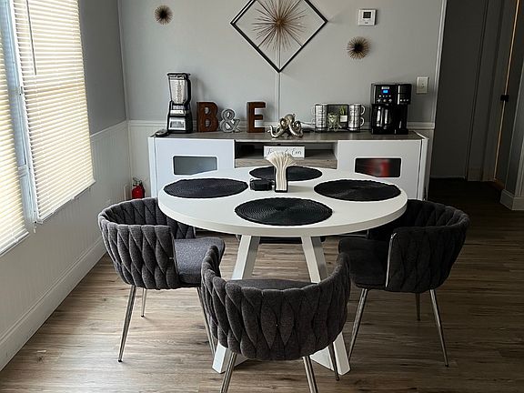 2nd image of 10960 Beach Blvd #124