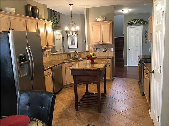 5th image of 5705 Indian Hill Dr